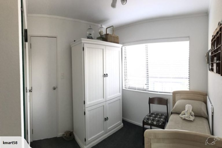 Photo of property in 2/15 Greenhill Crescent, Pakuranga, Auckland, 2010