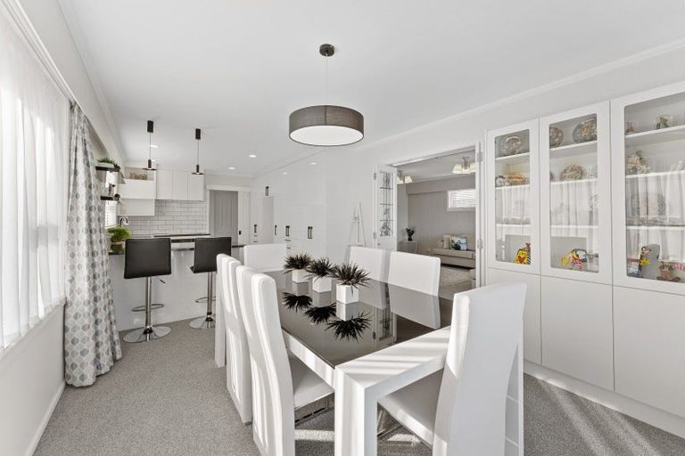 Photo of property in 37 Holland Street, Wainuiomata, Lower Hutt, 5014