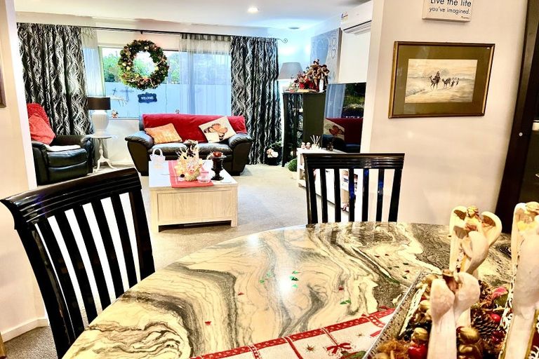 Photo of property in 1/3 Pelican Lane, Unsworth Heights, Auckland, 0632