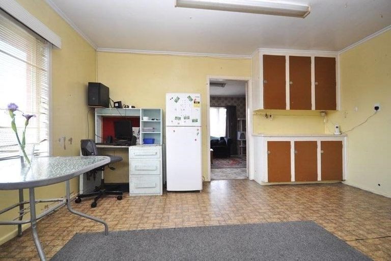 Photo of property in 4 Ingram Street, Papakura, 2110