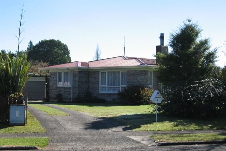 Photo of property in 2 Dunbar Place, Tokoroa, 3420