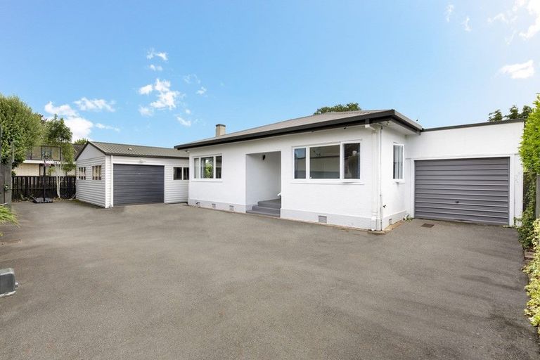 Photo of property in 54a Hamilton Road, Cambridge, 3434