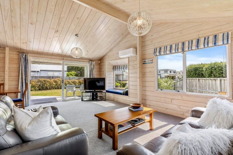 Photo of property in 16 The Dunes, Pauanui, Hikuai, 3579