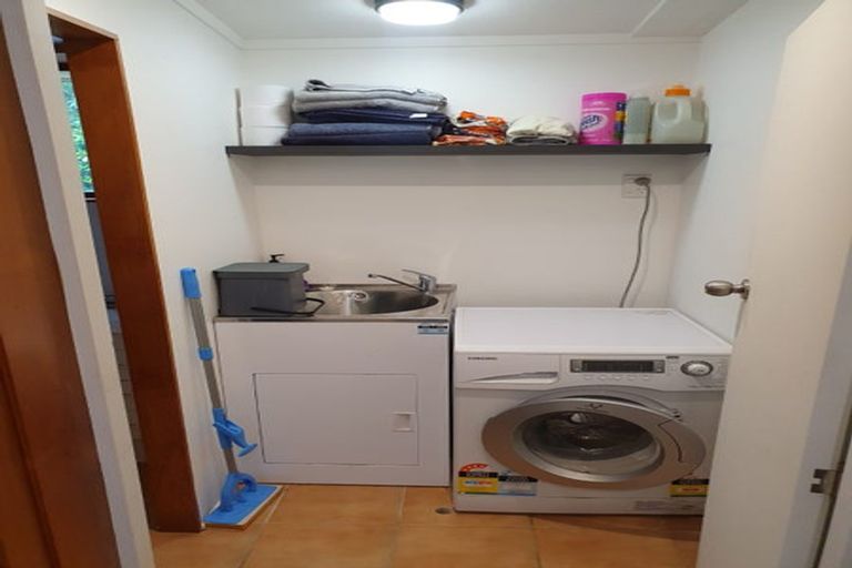 Photo of property in 36 Silverstream Road, Crofton Downs, Wellington, 6035