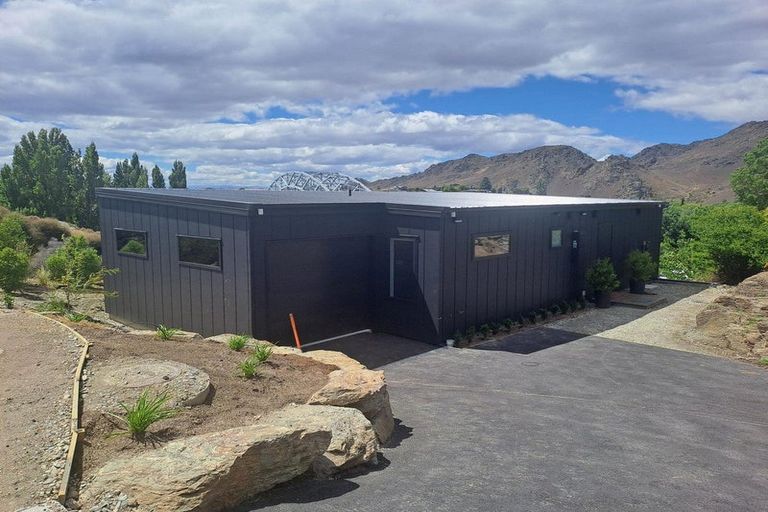 Photo of property in 13e Hart Place, Bridge Hill, Alexandra, 9320