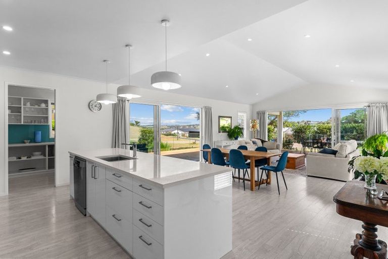 Photo of property in 150 Estuary Drive, Mangawhai Heads, Mangawhai, 0505