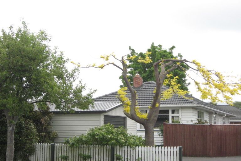 Photo of property in 2/7 Mottram Street, Redwood, Christchurch, 8051
