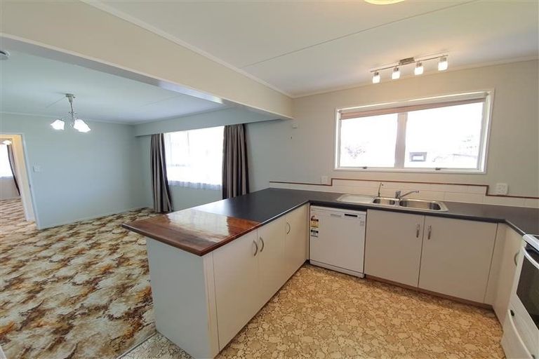 Photo of property in 26 Kennedy Avenue, Feilding, 4702