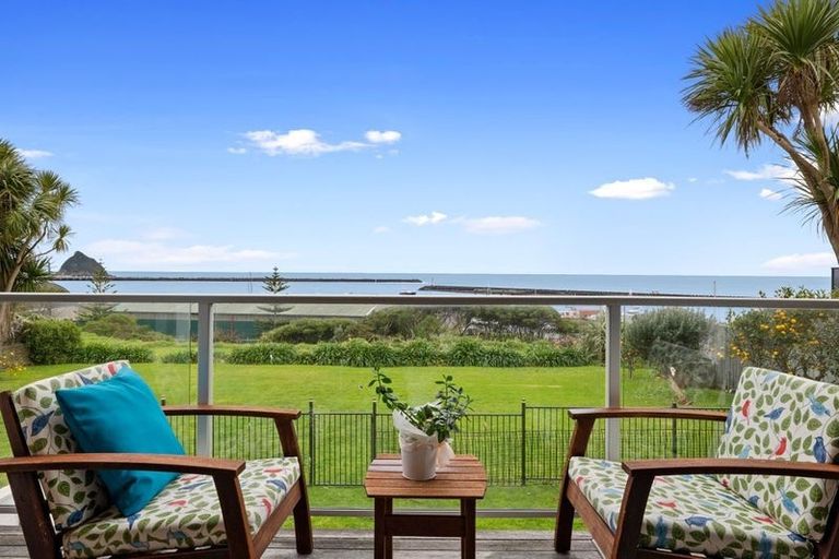 Photo of property in 22a Whiteley Street, Moturoa, New Plymouth, 4310