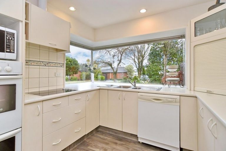 Photo of property in 36 Stillwater Avenue, Burwood, Christchurch, 8083