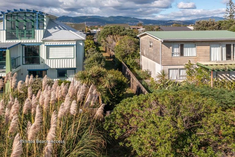 Photo of property in 241 Manly Street, Paraparaumu Beach, Paraparaumu, 5032