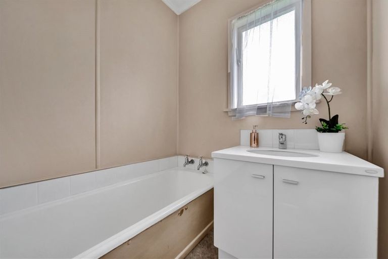 Photo of property in 15a/2 Sole Avenue, Bell Block, New Plymouth, 4312
