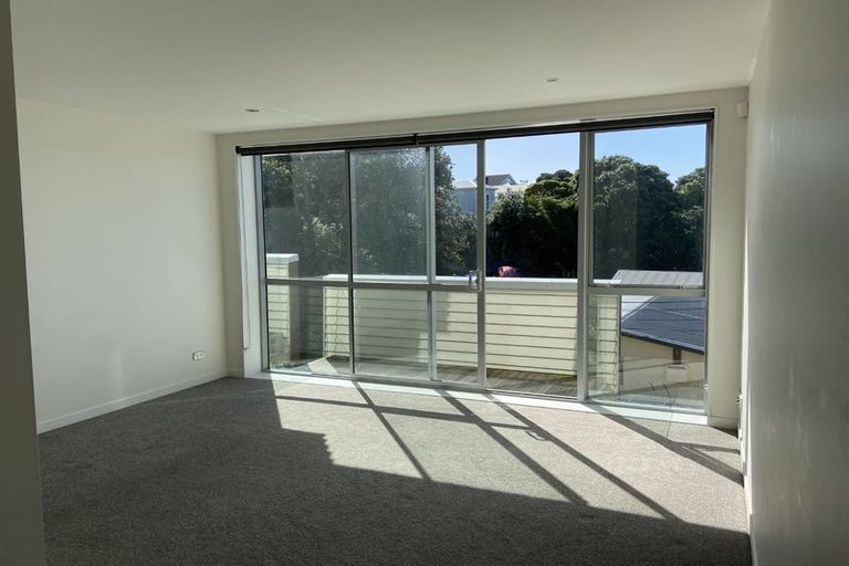 Photo of property in Altar Apartments, 68/120u Rintoul Street, Newtown, Wellington, 6021