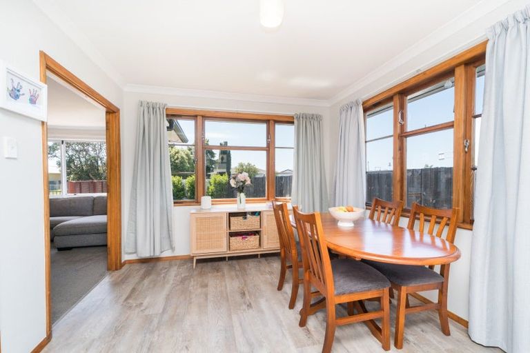 Photo of property in 51 Highbury Avenue, Highbury, Palmerston North, 4412