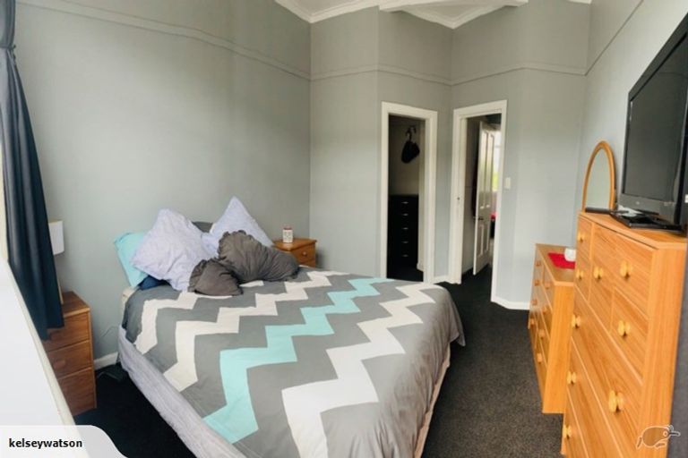 Photo of property in 21 Peel Street, Westport, 7825