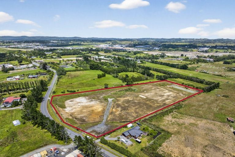 Photo of property in 94 Trig Road, Whenuapai, Auckland, 0618
