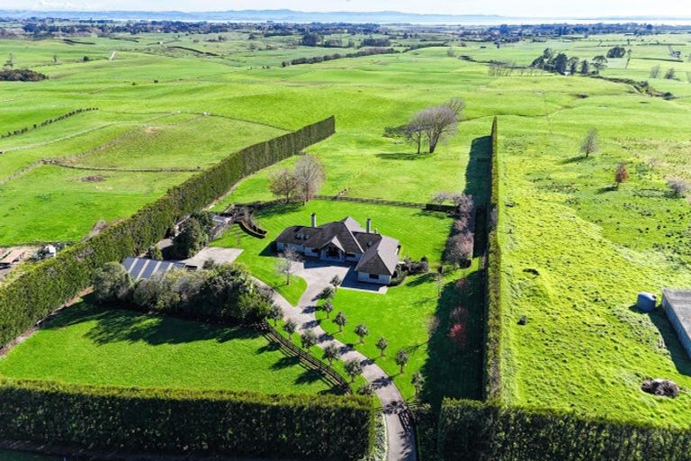 Photo of property in 195 Batty Road, Kingseat, Papakura, 2580