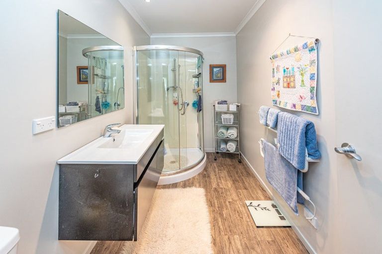 Photo of property in Caversham Park, 6/7 Caversham Road, Westmere, Whanganui, 4501