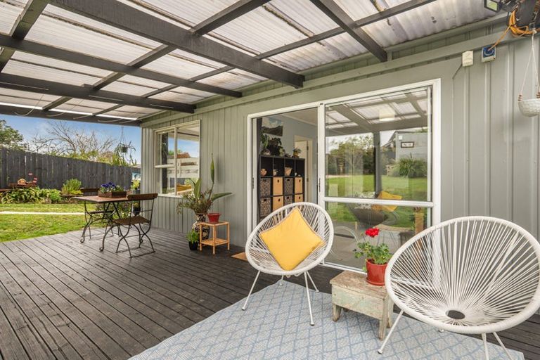 Photo of property in 2/23 Miller Road, Mangere Bridge, Auckland, 2022