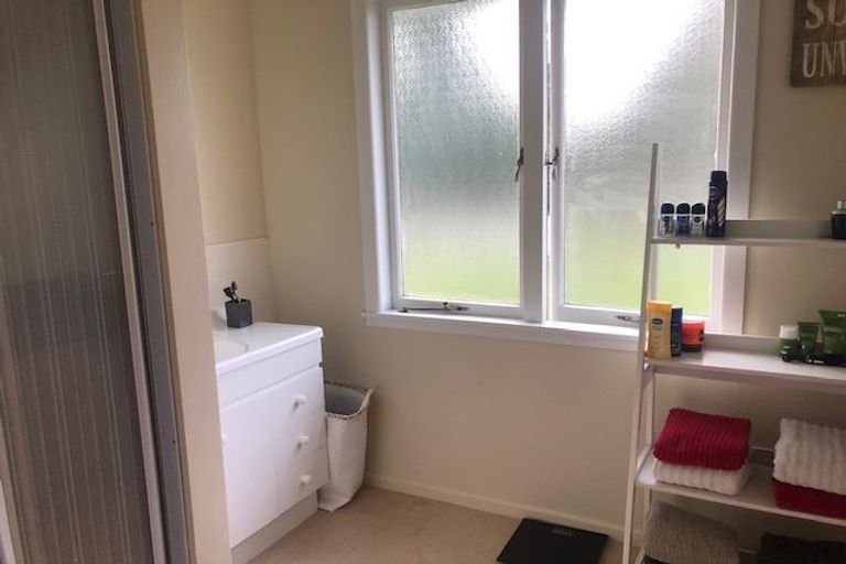 Photo of property in 152 Tamamutu Street, Taupo, 3330