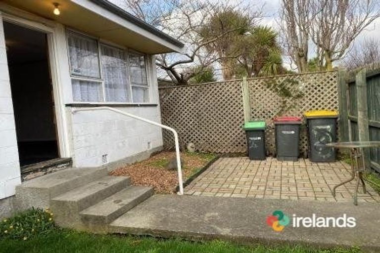 Photo of property in 2/90 Charles Street, Waltham, Christchurch, 8011