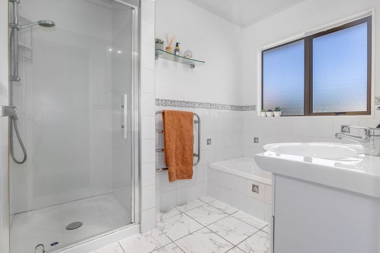 Photo of property in 86 Michael Road, Paraparaumu Beach, Paraparaumu, 5032