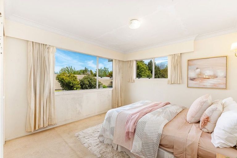 Photo of property in 244b Waiwhetu Road, Waterloo, Lower Hutt, 5011