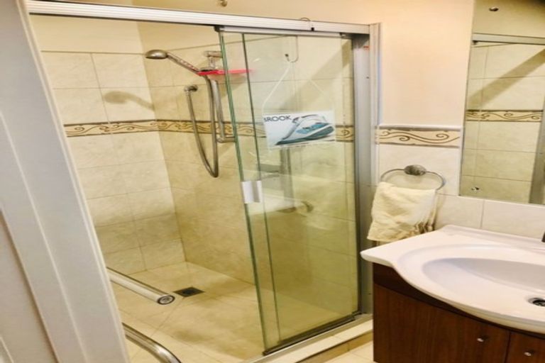 Photo of property in 80 Cyril French Drive, Flat Bush, Auckland, 2016