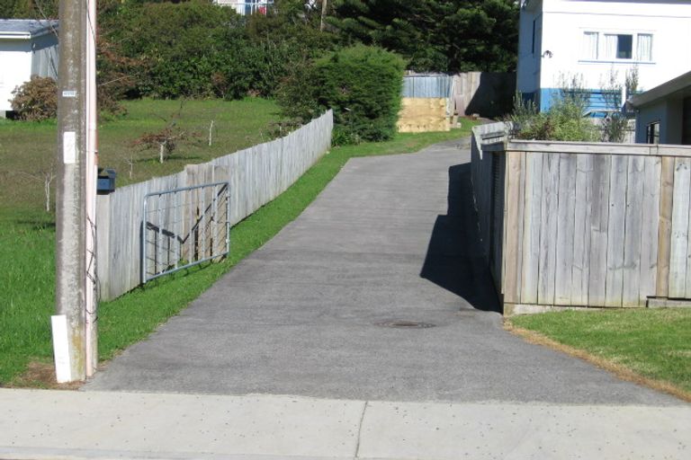 Photo of property in 20 Otanerua Road, Hatfields Beach, Orewa, 0931