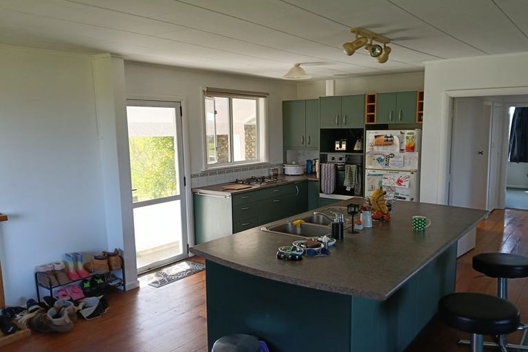 Photo of property in 16 Mamaku Road, Tasman, Upper Moutere, 7173