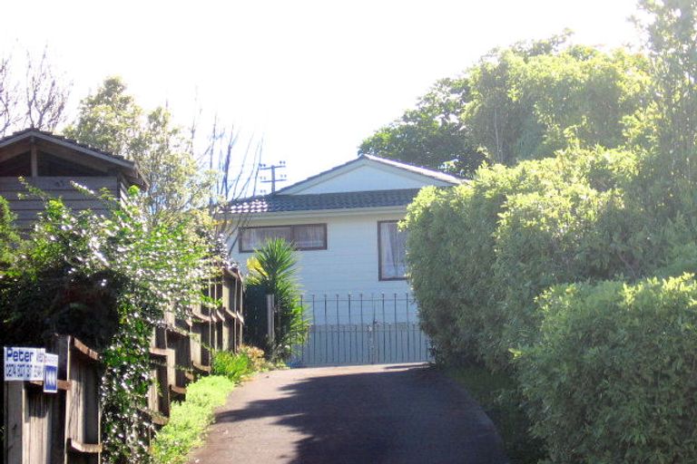 Photo of property in 7 Moxham Grove, Massey, Auckland, 0614