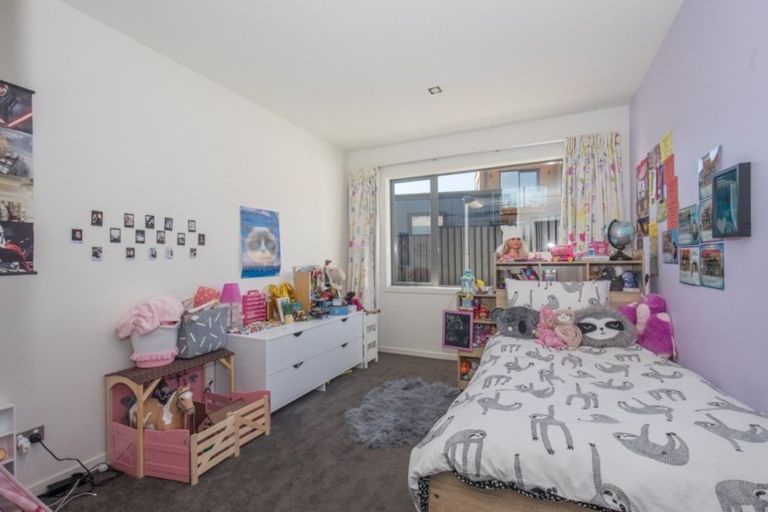 Photo of property in 80 Forest Heights, Wanaka, 9305