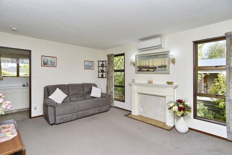 Photo of property in 413a High Street, Rangiora, 7400