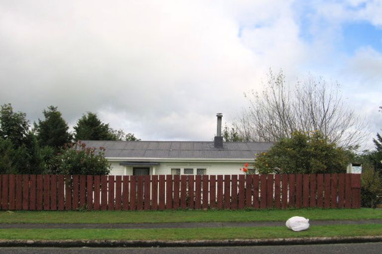 Photo of property in 22 Esk Crescent, Tokoroa, 3420