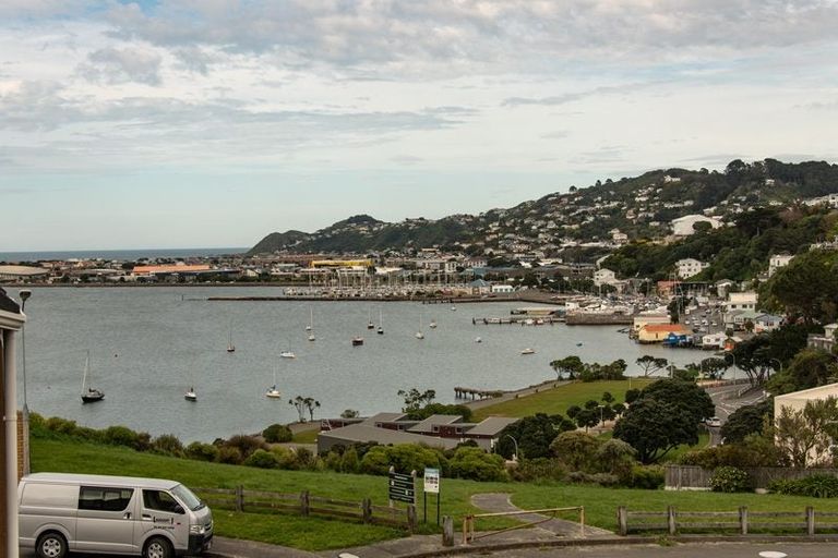 Photo of property in 18a Treasure Grove, Hataitai, Wellington, 6021