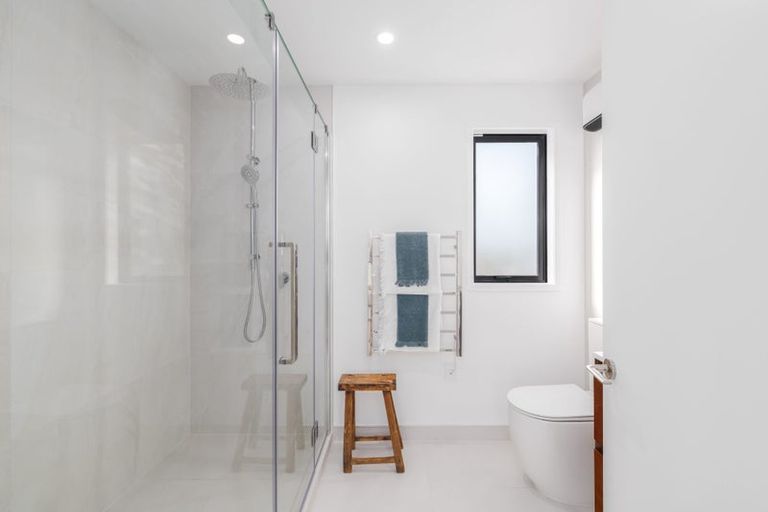Photo of property in 6 Kinleys Lane, St Albans, Christchurch, 8014