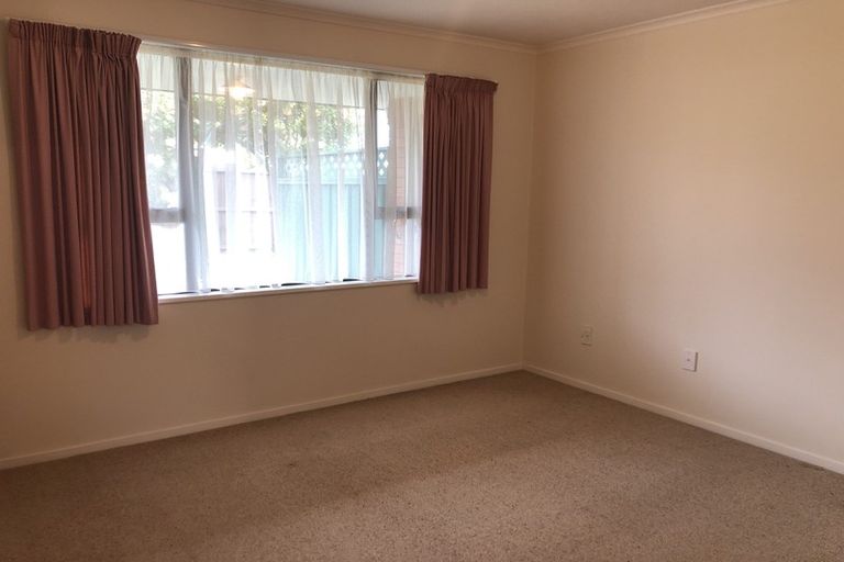 Photo of property in 21 Wilson Street, Islington, Christchurch, 8042
