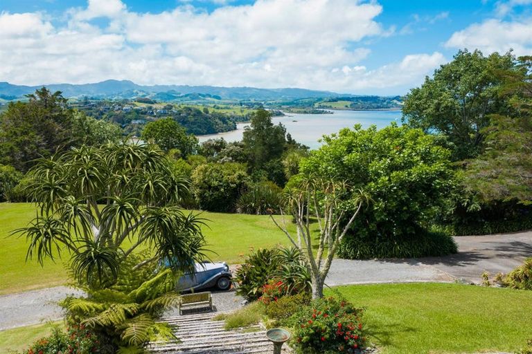 Photo of property in 1228 Sandspit Road, Sandspit, Warkworth, 0982