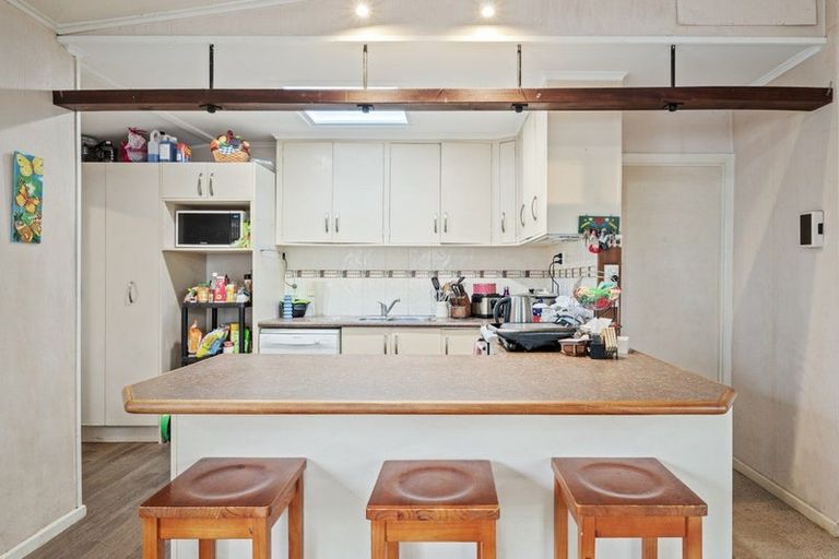 Photo of property in 103 Arthur Street, Blenheim, 7201