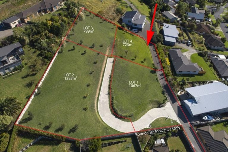 Photo of property in 21 Kite Way, Welcome Bay, Tauranga, 3112