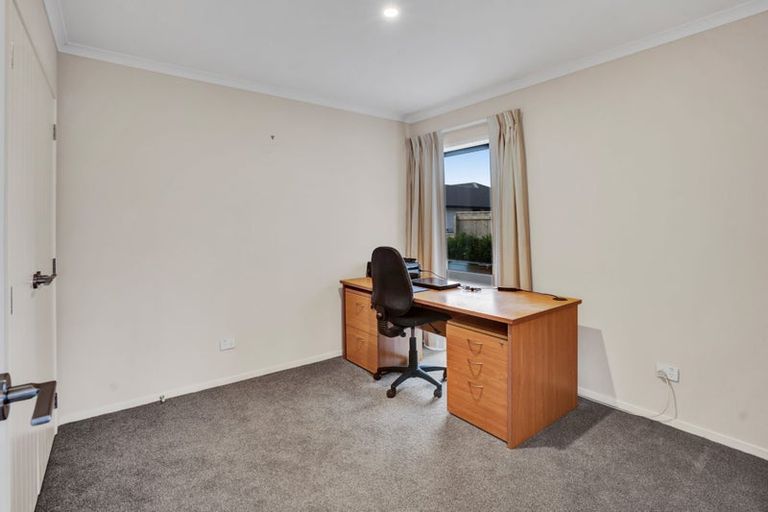 Photo of property in 10a Wilton Street, Westown, New Plymouth, 4310