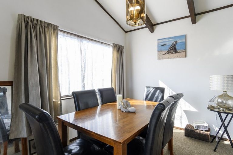 Photo of property in 17 Opal Drive, Papamoa Beach, Papamoa, 3118