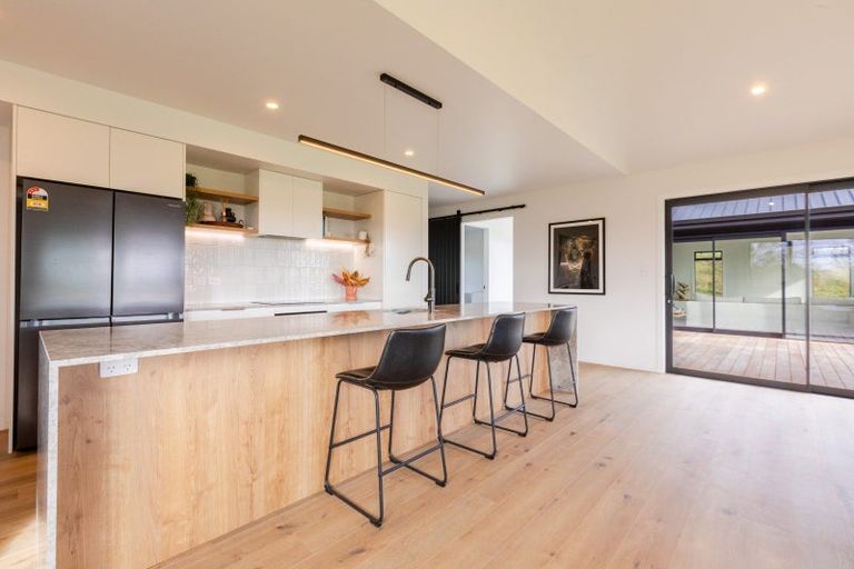 Photo of property in 1 Braehead Road, Otane, 4277