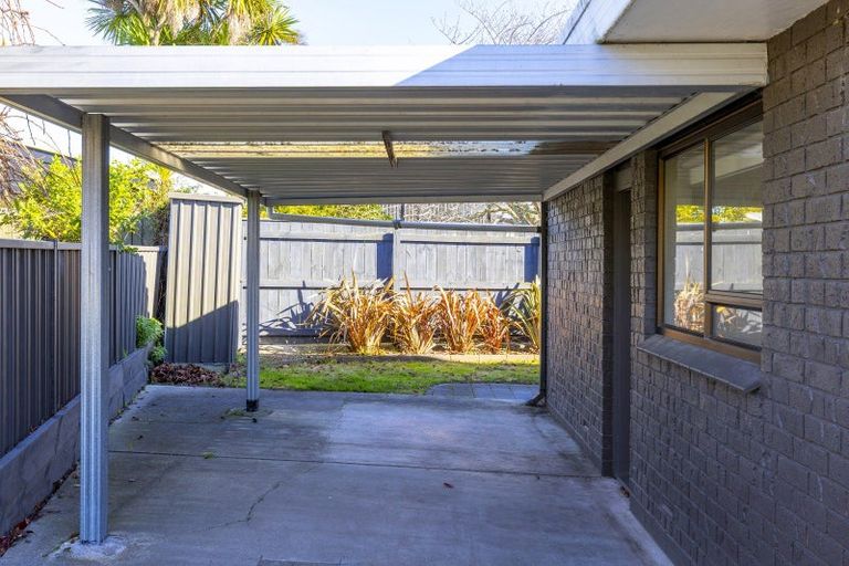 Photo of property in 7 Kathleen Place, Rainbow Point, Taupo, 3330