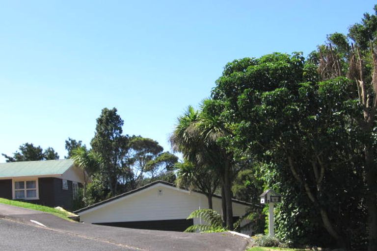 Photo of property in 2/111 Canongate Street, Birkdale, Auckland, 0626