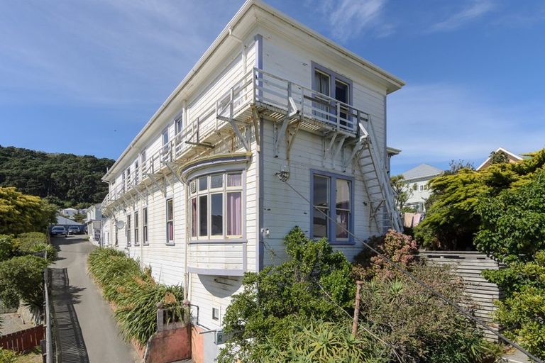 Photo of property in 73 Ellice Street, Mount Victoria, Wellington, 6011