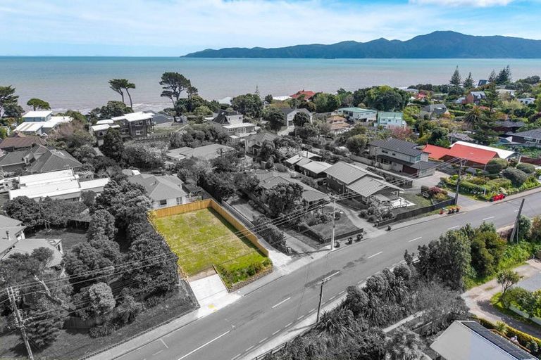 Photo of property in 37 Hawes Street, Waimangaroa, Westport, 7891