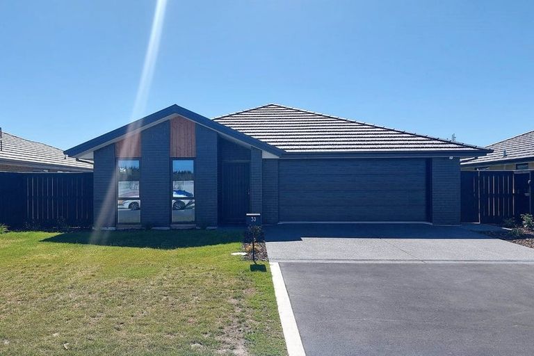 Photo of property in 30 Eileen Way, Rolleston, 7615