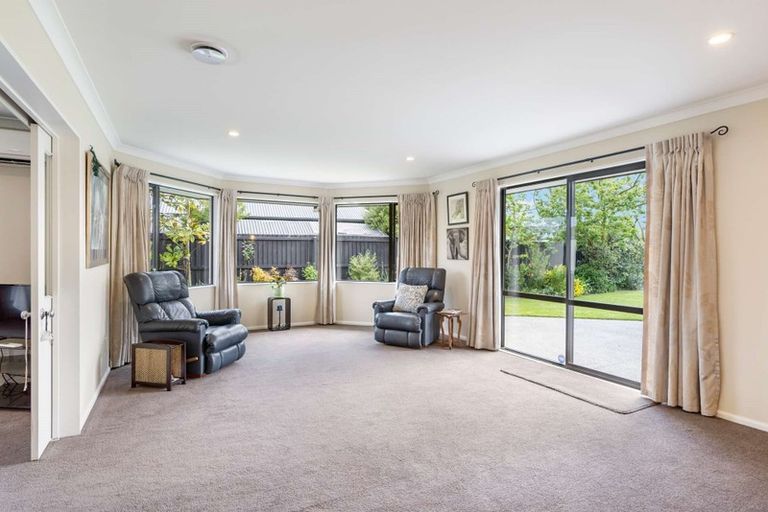 Photo of property in 100 Courtenay Drive, Kaiapoi, 7630