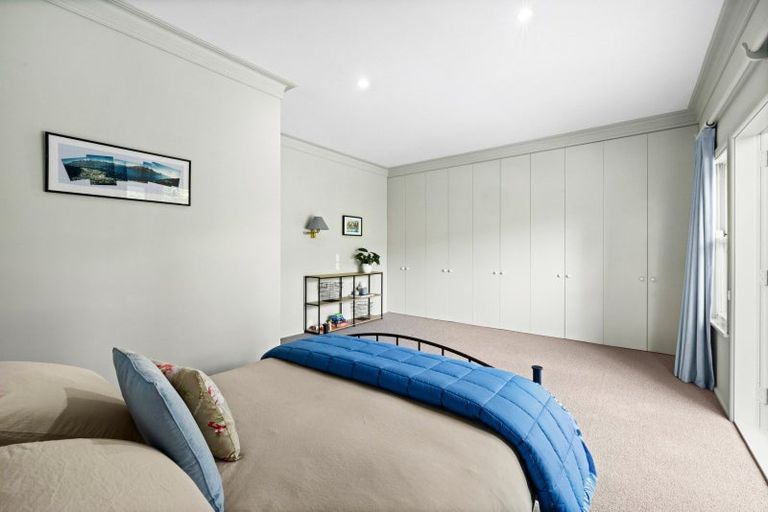Photo of property in 27 Kopanga Road, Havelock North, 4130